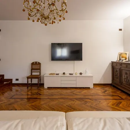 La Principessa Nera Bed & Breakfast Ostra
