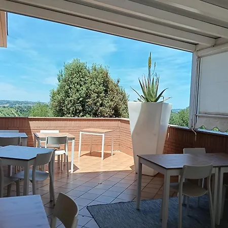 Bed & Breakfast La Principessa Nera Ostra